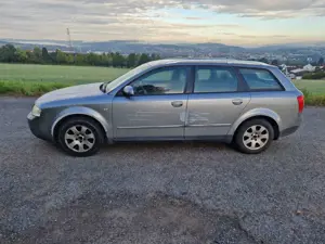 Audi A4 A4 Avant 2.0 B6 Automatik Bild 4