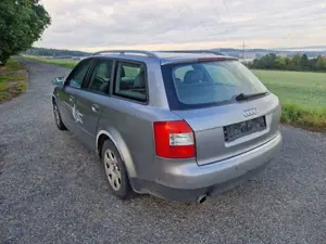 Audi A4 A4 Avant 2.0 B6 Automatik Bild 5
