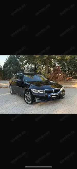 BMW 330 330d Aut. Sport Line - Laserlicht  Head- Up Bild 3