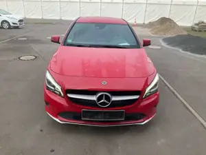 Mercedes-Benz CLA 180 CLA 180 d Urban
