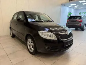 Skoda Fabia 1.4 Elegance / TEMPOMAT / ALUFELGEN
