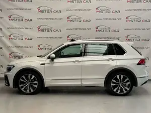 Volkswagen Tiguan 4M R LINE VIRT/ACC/PANO/AHK/KEY/HUD/KAM Bild 2