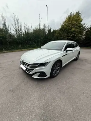 Volkswagen Arteon R-Line