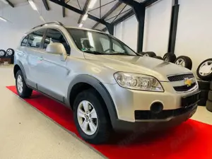 Chevrolet Captiva 2.4 LS 2WD Bild 4