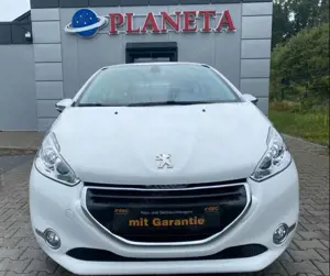 Peugeot 208 Allure Bild 3