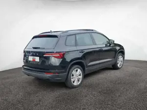 Skoda Karoq 1.5 TSI DSG Selection AHK ACC Kamera Navi Bild 5