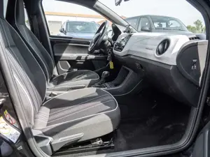 SEAT Mii electric Plus KLIMAAUTOMATIK SITZHEIZUNG Bild 2