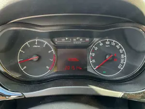 Opel Corsa Drive Bild 5