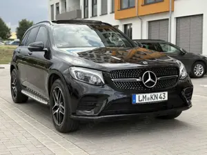 Mercedes-Benz GLC 250 d 4Matic 9G-TRONIC AMG Line Airmatic, Pano, Keyles