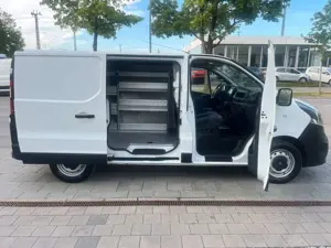 Opel Vivaro B Kasten Kombi SORTIMO REGALE/NAVI/TEMPOM