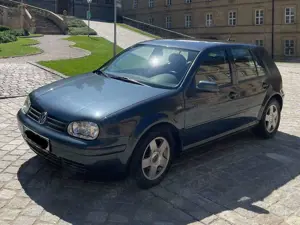 Volkswagen Golf Golf 1.6 Highline