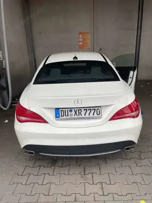 Mercedes-Benz CLA 200