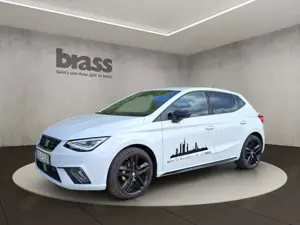 SEAT Ibiza 1.0 TSI FR Pro Black Edition Full Link Nav