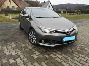 Toyota Auris 1.2 Turbo Touring Sports Edition S+