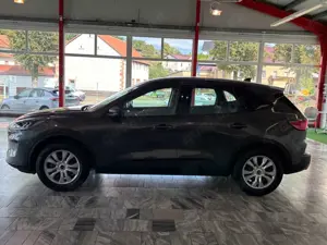 Ford Kuga Cool  Connect 2.0 4x4 Navi PDC DAB+ Bild 3