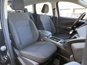 Ford Kuga 1.5 Aut. CoolConnect | Allrad | Sitzheizung | 2.H Bild 5