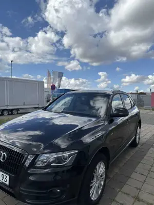 Audi Q5 3.2 FSI quattro S tronic Bild 3