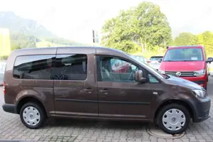 Volkswagen Caddy Maxi Life 1.6 TDI Trendline AHK+Einparkhil Klima Bild 5