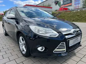 Ford Focus Lim. Trend 1.6*LED*KLIMA*ALU*EURO5*PDC*MFL Bild 2
