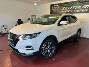 Nissan Qashqai 1.3DIG-TDCT*N-Connecta Pano*NAVI*360 Kam