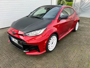 Toyota Yaris GR Automatik Convenience Armlehne Winterreifen