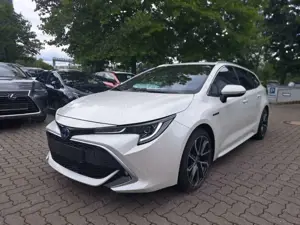 Toyota Corolla TS 2.0 Lounge *Sitzheizung, CarPlay uvm*