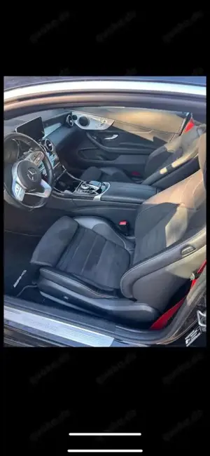 Mercedes-Benz C 220 d Coupe 9G-TRONIC AMG Line Bild 4