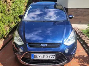 Ford S-Max S-Max Diesel 2.0 TDCi DPF Titanium Bild 2
