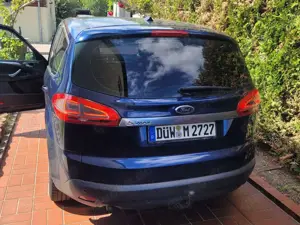 Ford S-Max S-Max Diesel 2.0 TDCi DPF Titanium Bild 3