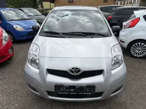 Toyota Yaris 1.0*Cool*5 Türen* Klima* Tüv neu* Bild 2