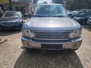 Land Rover Range Rover V8 TD Autobiography / TV / Bild 2