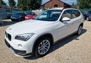 BMW X1 20 i sDrive  Scheckheft