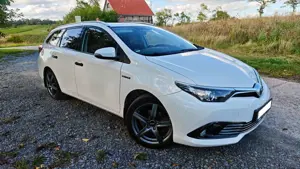 Toyota Auris Auris Touring 1.8 VVT-i Hybrid Automatik