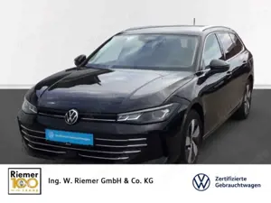 Volkswagen Passat Variant 1.5 eTSI DSG Business AHK IQDrive Massage
