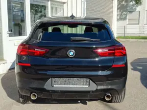BMW X2 sDrive18d Aut Advantage 17" Navi LED PDC SHZ Bild 5