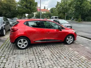 Renault Clio Dynamique/Automatik/1.Hand/Klima/PDC/SHZ/Temp./Alu Bild 5