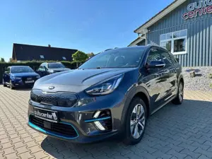 Kia Niro e-Niro Spirit°64 kWh°LED°Leder°CCS°1.Hand°Kamera Bild 3