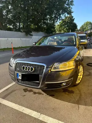 Audi A6 2.4 quattro wenig KM