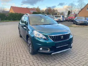 Peugeot 2008 Allure 1.Hand Navi,sitzh,