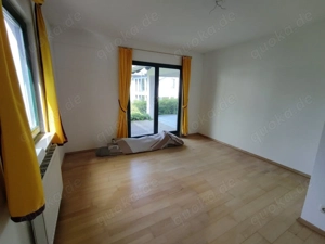 Sehr schönes Ein- Zweifamilienhaus in Chemnitz von privat zu verkaufen Bild 6