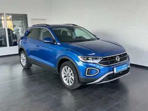 Volkswagen T-Roc 1.5 TSI  Life, DSG, PDC, CarPlay-Navi ,Klimaa.,AHK