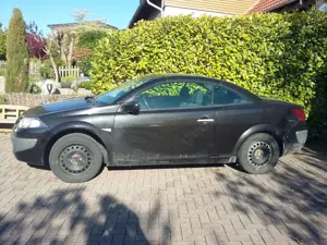 Renault Megane Megane 1.6 Coupe-Cabriolet KARMANN Bild 3