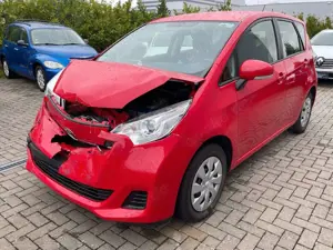 Toyota Verso-S Cool*1.3i*6-Gang*1-Hand*WenigKM*Unfall