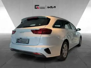 Kia Ceed SW / cee'd SW Vision 1.0T Kamera/ Winterpaket/ CarPlay Bild 4