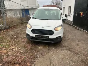 Ford Transit Courier Kombi Trend Bild 3