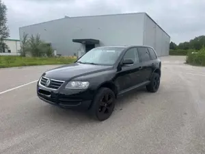 Volkswagen Touareg V6 TDI*LEDER*NAVI*