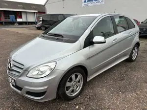 Mercedes-Benz B 180 CDI B -Klasse~ Automatik ~Klima~ PDC~ AHK Bild 4