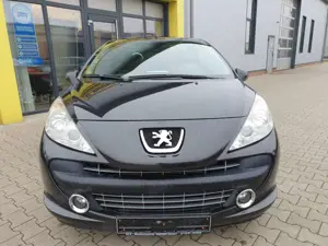 Peugeot 207 CC 120 VTi Sport Bild 2