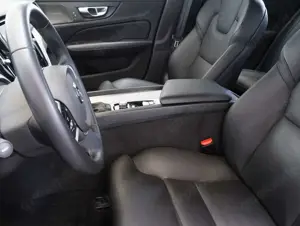 Volvo V60 D4 AWD Inscription DAB/KAMERA/INTELLISAFE Bild 5