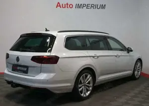 Volkswagen Passat Variant 2.0 TDI *R-Line*AHK*IQ.LIGHT* Bild 4